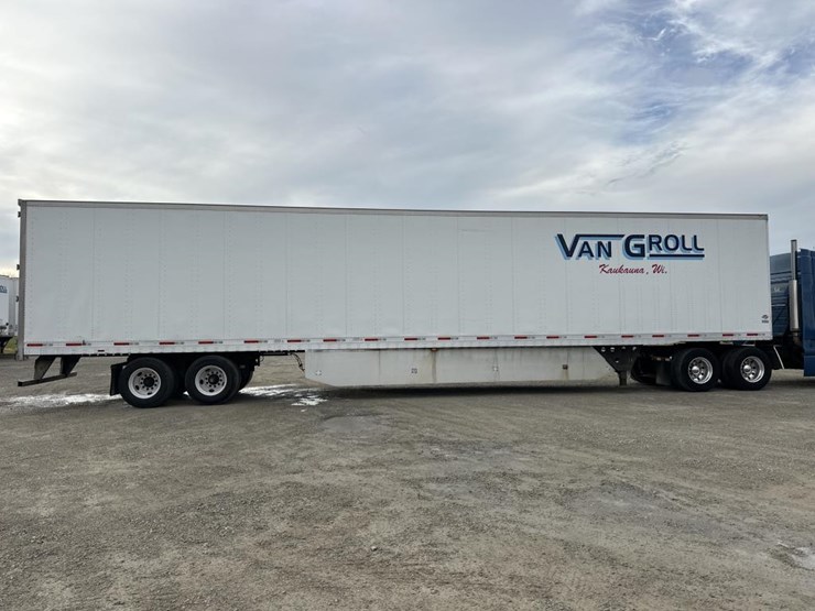 2015-utility-53'-image-6