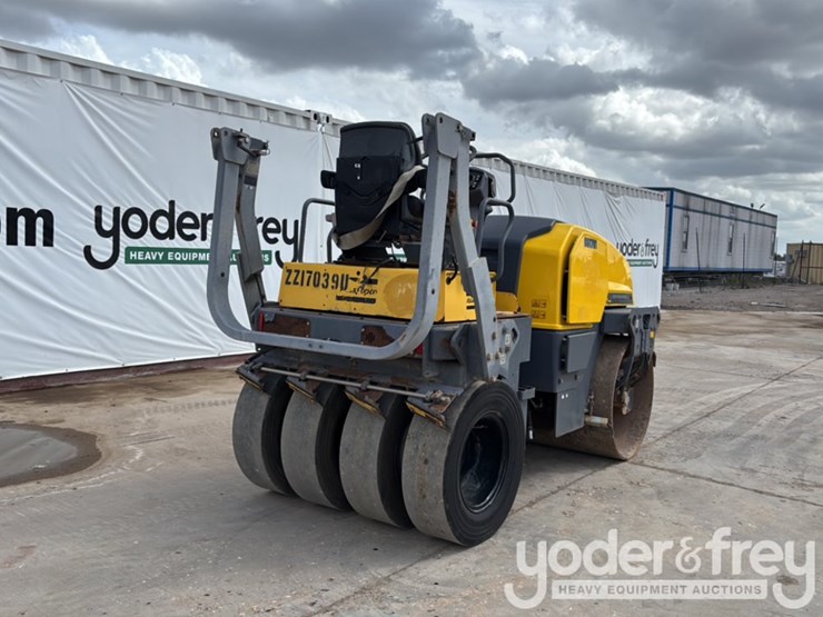 2017-dynapac-cc1300c-image-5