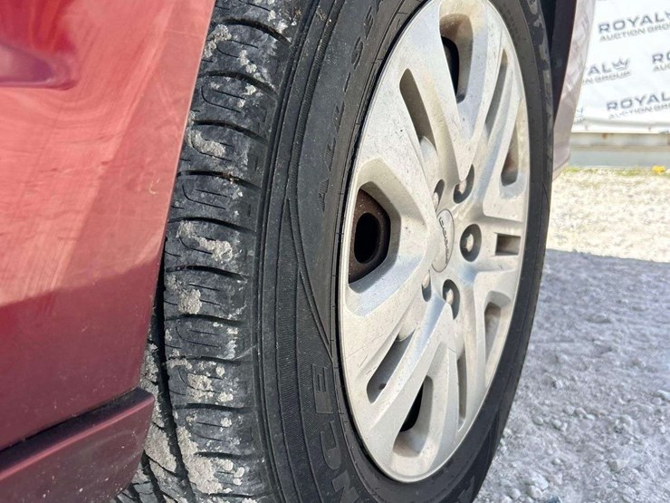 2017-dodge-grand-caravan-image-22