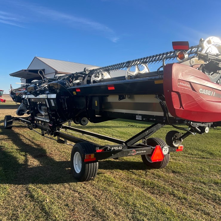 Lot 5. 2024 40’ MacDon/Case IH model FD 240 flex head, Contour max HHC, canvas brand new or like new, brand new sickle sections, this header has cut a total of 2100 acres, like absolutely brand new, triple reel, Serial #1938415