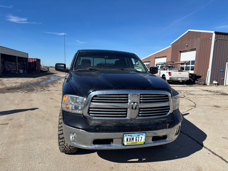 2014-dodge-1500-image-7