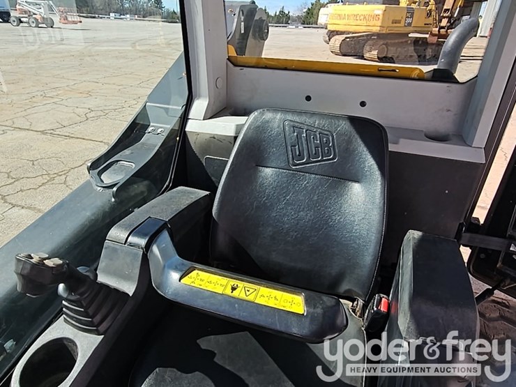 2022-jcb-270t-image-26