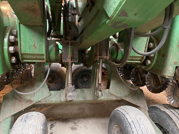 1997-great-plains-3010-image-12