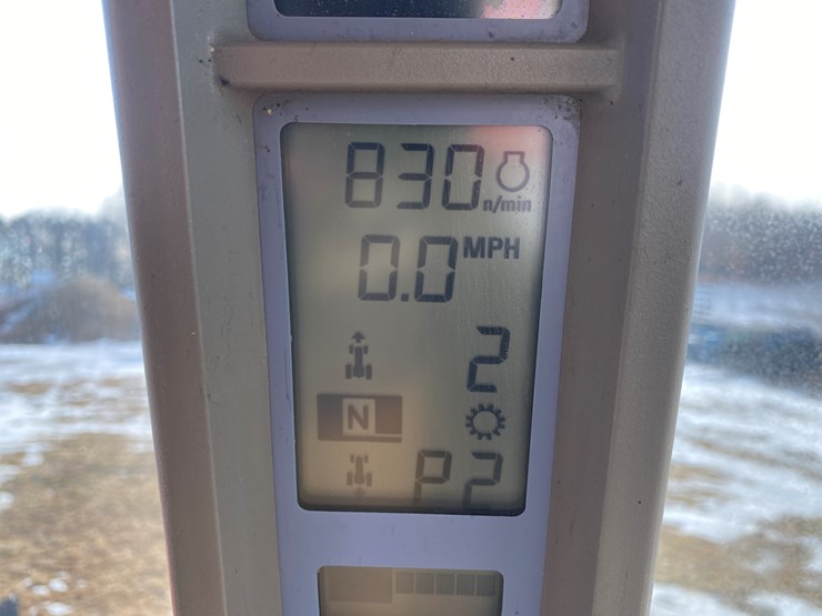 #120-•-2001-case-mx200-magnum-tractor-(colfax,-wi)-image-48