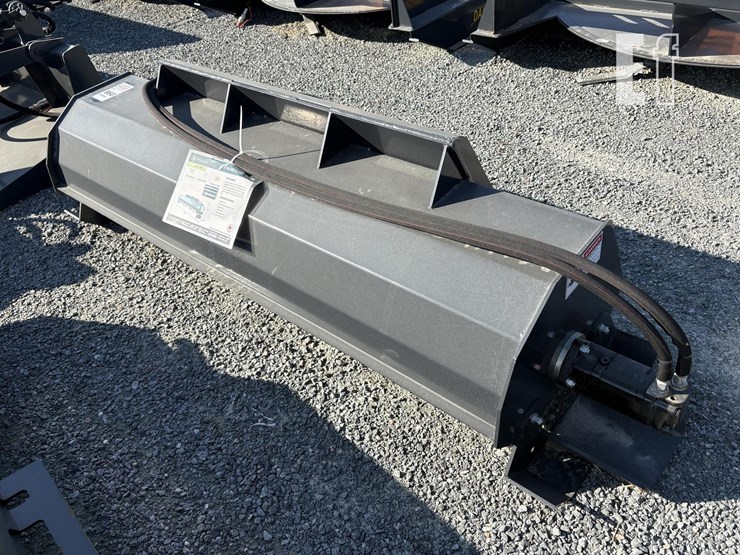 2025-wolverine-tl-12-72w-image-1