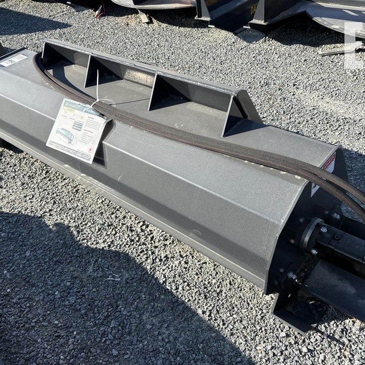 2025 WOLVERINE TL-12-72W