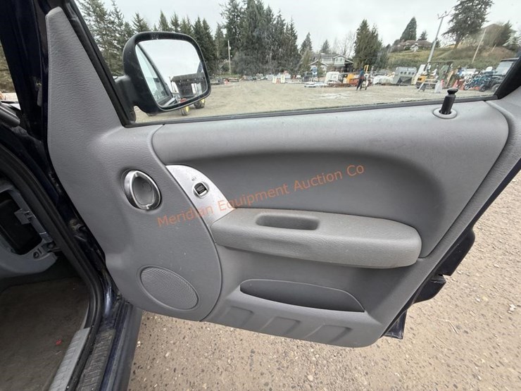 2006-jeep-liberty-image-33