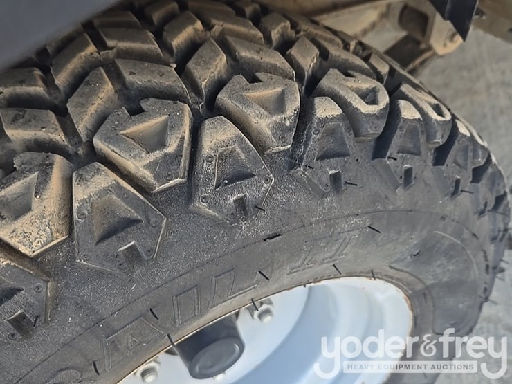 2018-club-car-carryall-300-image-16