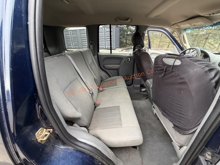 2006-jeep-liberty-image-31