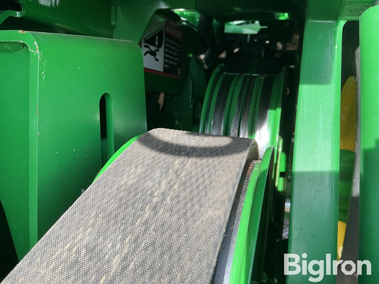 2023-john-deere-s780-image-11