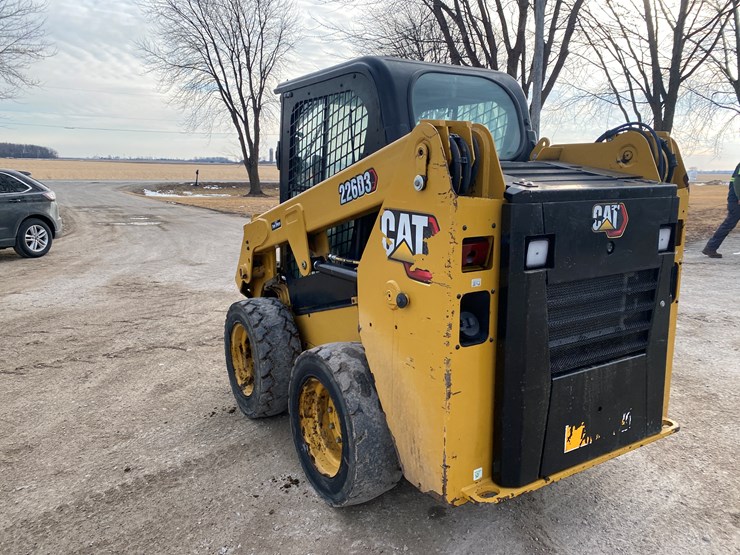 2023-caterpillar-226d3-image-10