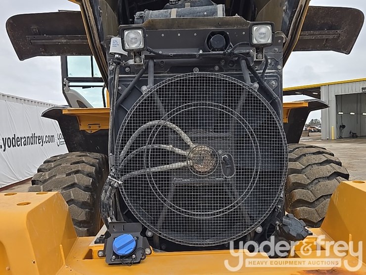 2021-volvo-l90h-image-48