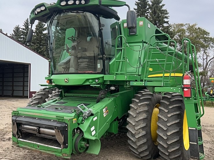 2014-john-deere-s680-image-23