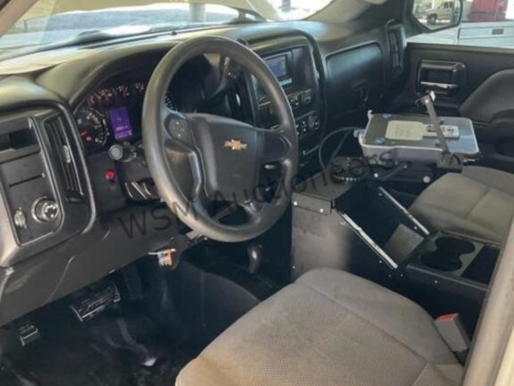 2015-chevrolet-silverado-1500-image-23