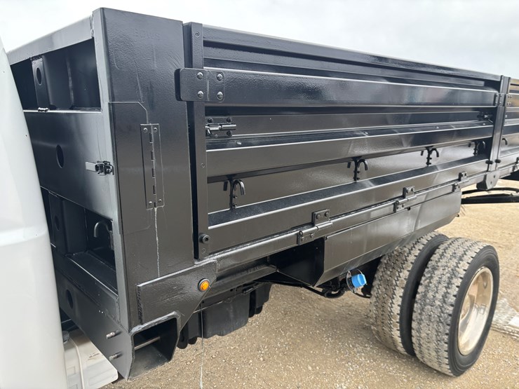 2010-ford-f450-image-13