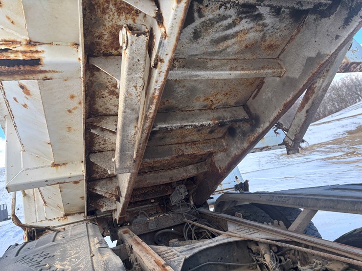 1989-cummins-855-image-55