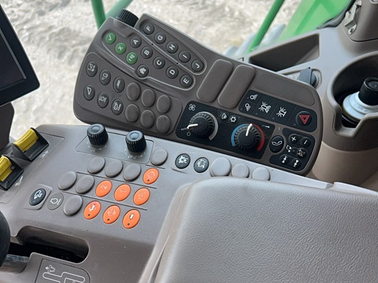 2014-john-deere-s680-image-114