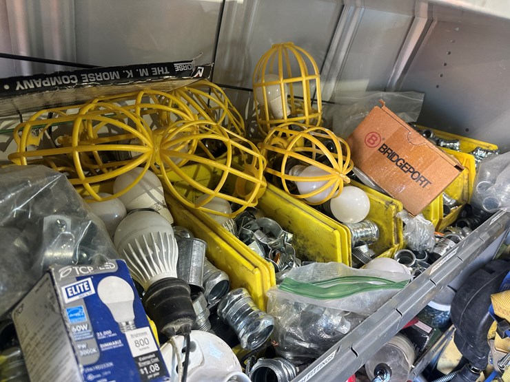 2017-ford-transit-image-30