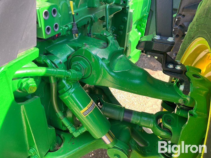 2023-john-deere-8r-310-image-14