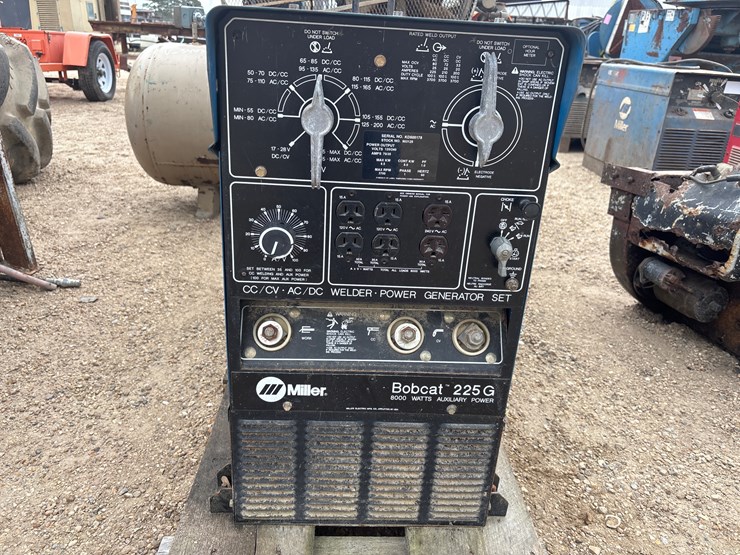 miller-bobcat-225g-image-3