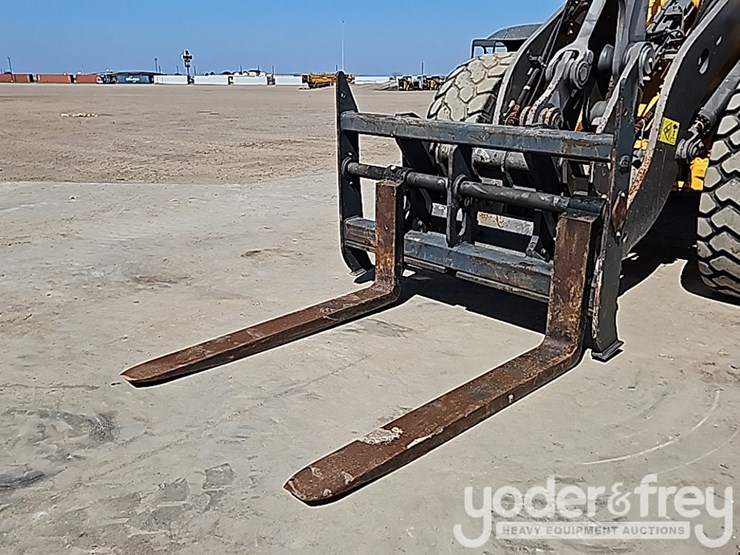 2018-volvo-l70h-image-17