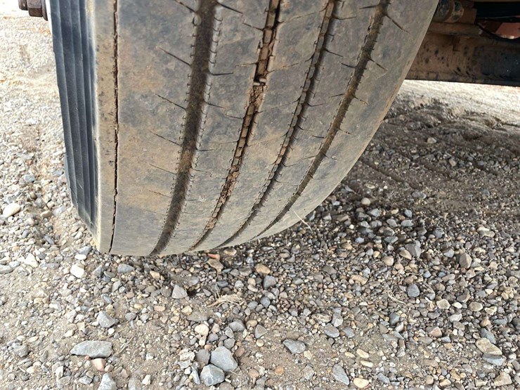 2003-international-durastar-4300-image-23