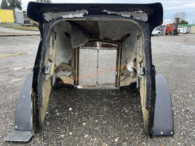 kenworth-w900l-image-8