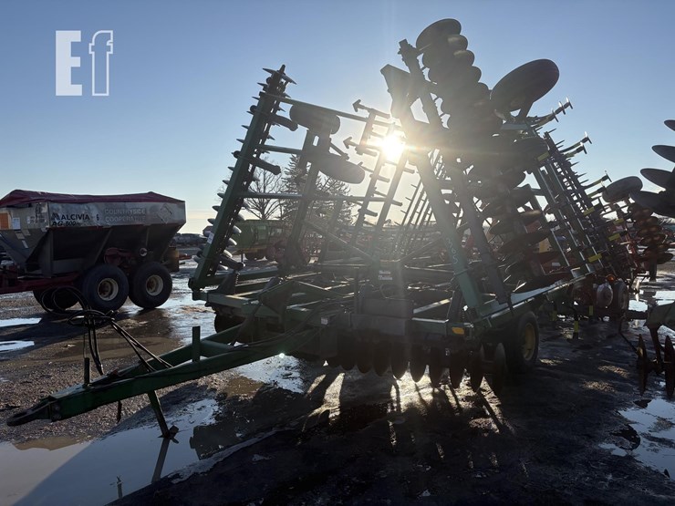 john-deere-724-image-2