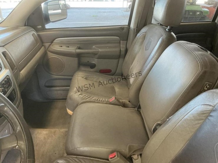 2005-dodge-ram-3500-image-19