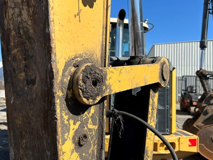 caterpillar-c4.4-image-22