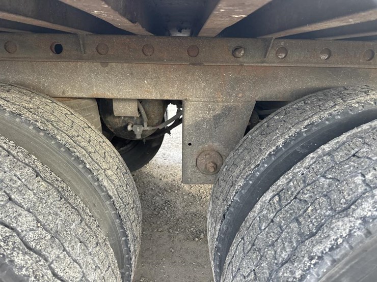 2017-utility-53'-image-15