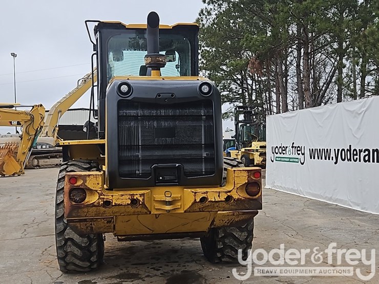 2021-caterpillar-930m-image-4