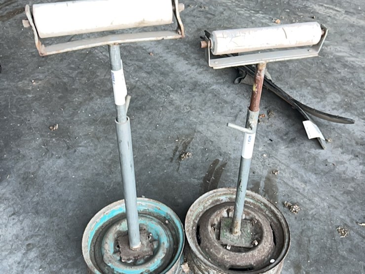 pair-of-roller-stands-image-1