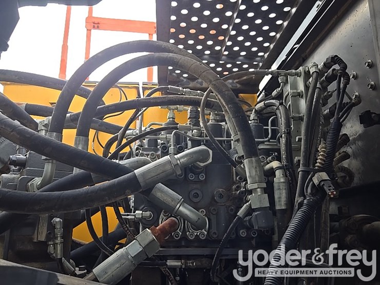 2018-volvo-ec200el-image-34