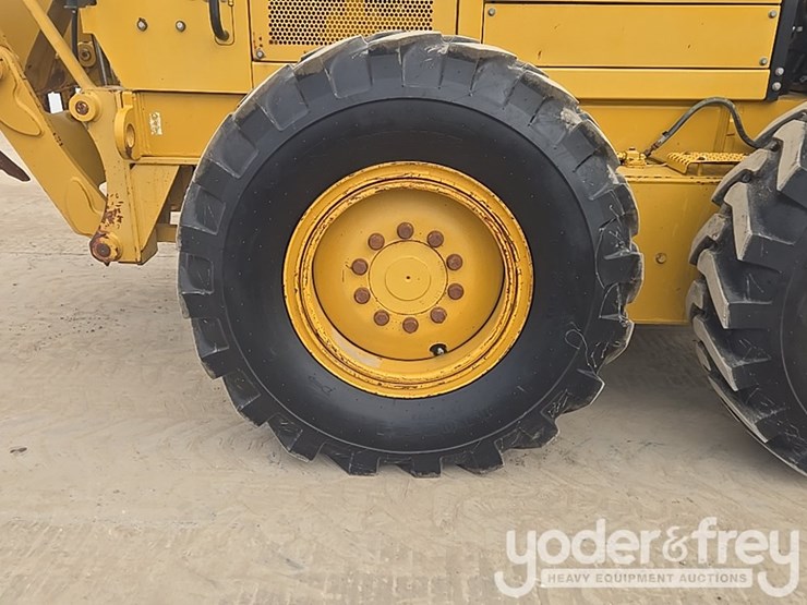 2009-caterpillar-140m-vhp-plus-image-19