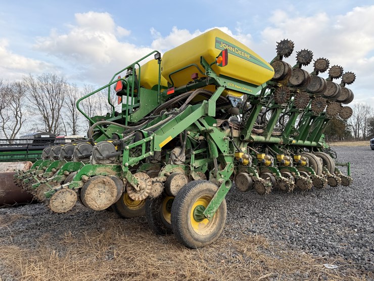 john-deere-1790-image-3