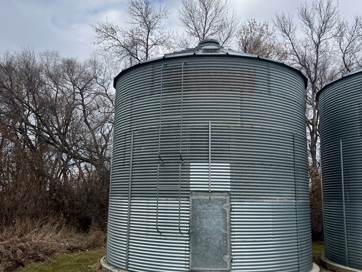 lot-23.-3,250-bu.-columbian-grain-bin-to-be-moved-(bin-1)-image-5
