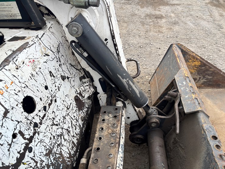 bobcat-s250-image-47