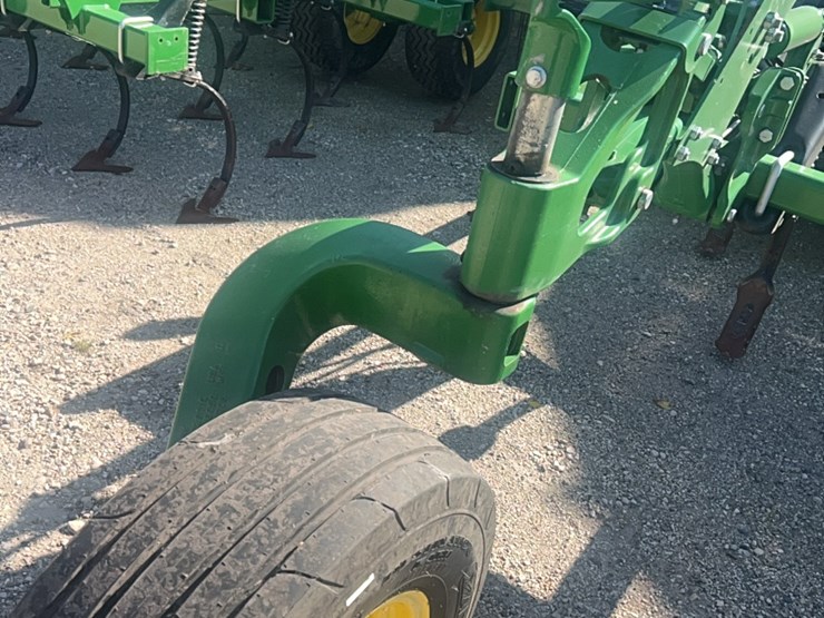 2022-john-deere-52-image-116