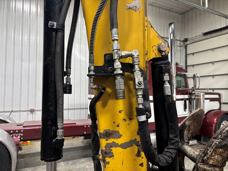 caterpillar-305-image-47