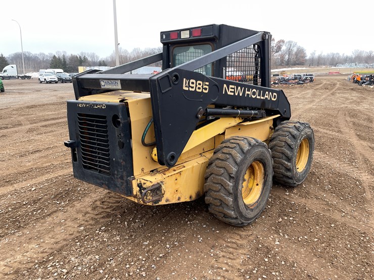 #1027-•-new-holland-lx985-skid-steer-image-5
