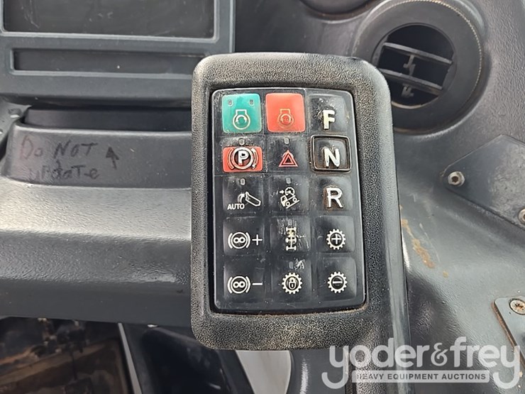 2019-deere-460e-image-75