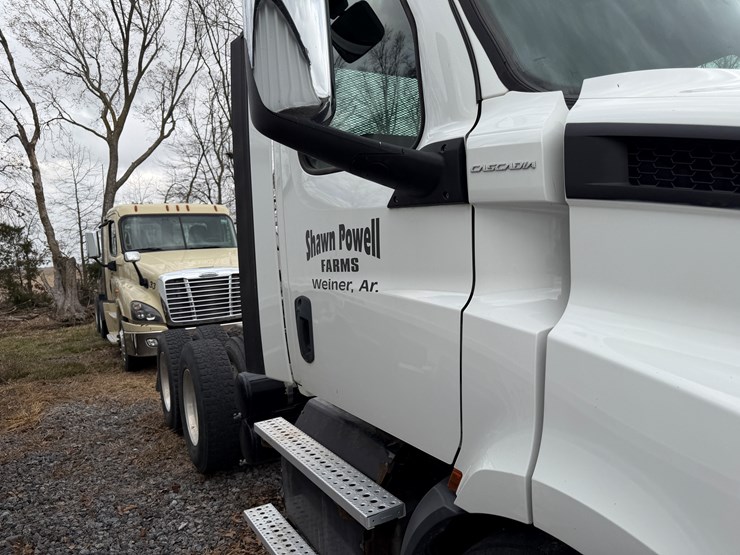 #40951-•-2019-freightliner-cascadia-t/a-daycab-truck-tractor-3akjhtdv5kskd3189-image-43