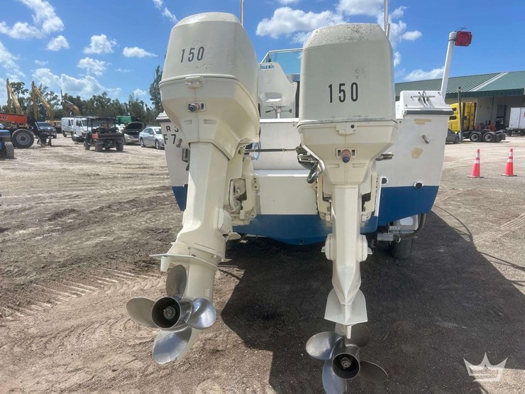 1991-25ft-wellcraft-250-sportsman-boat-and-2008-t/a-boat-trailer.-image-16