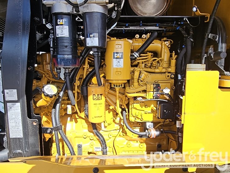 2026-caterpillar-930-image-40