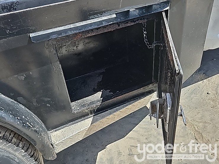 2010-dodge-ram-3500-image-31