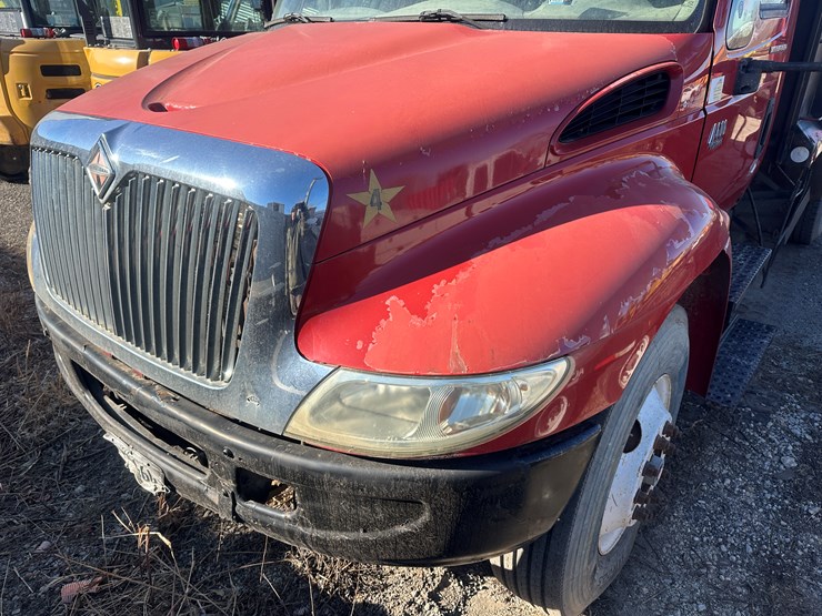 2002-international-4400-sba-image-9