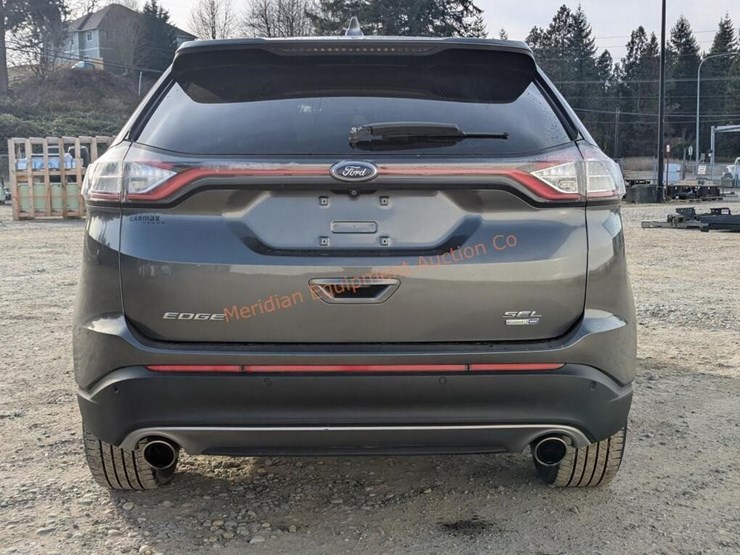 2016-ford-edge-sel-image-50