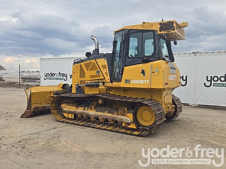 2018-deere-700k-image-3