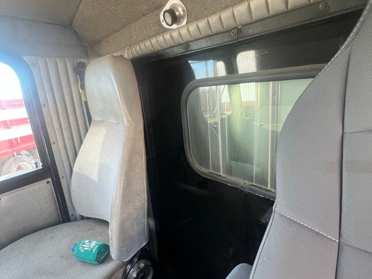 1992-kenworth-t800-image-34